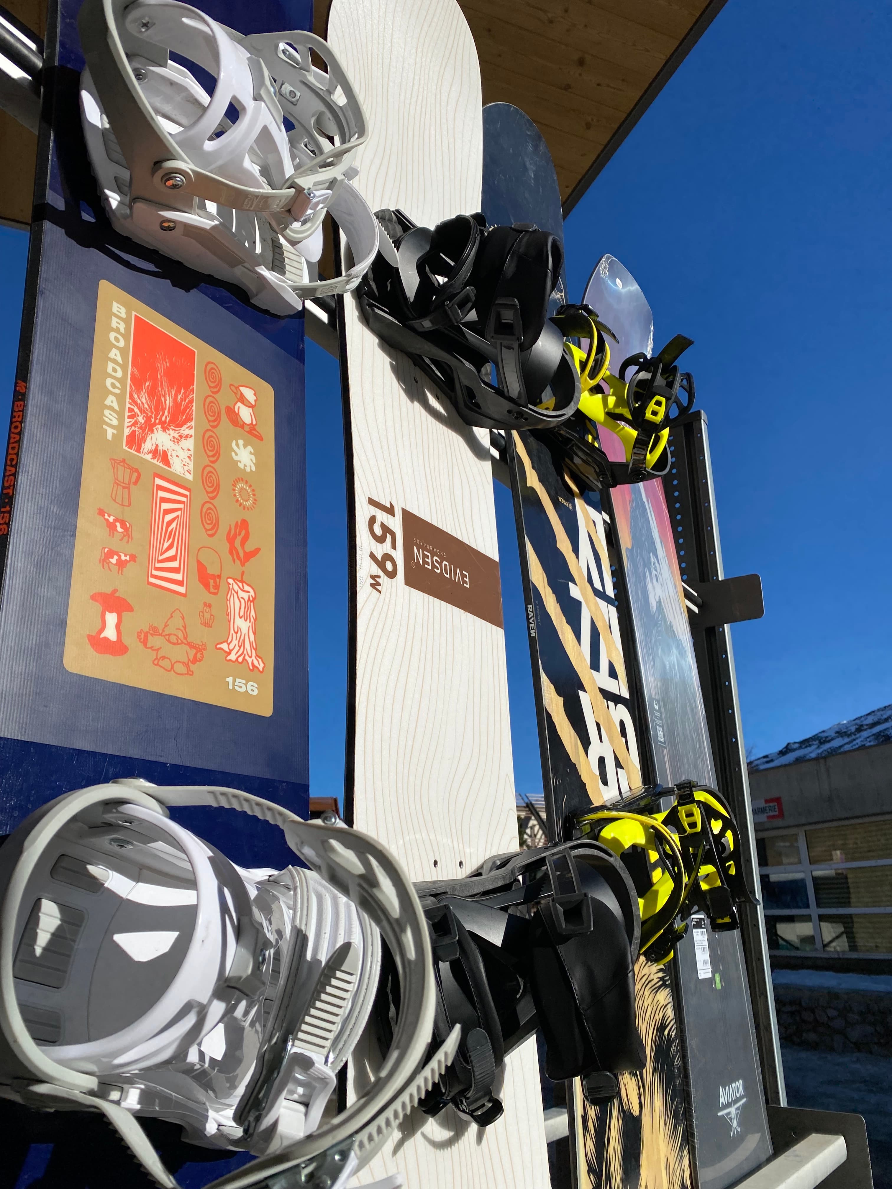rental-snowboards-premium2.jpg